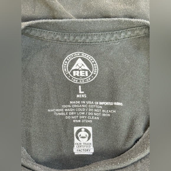 REI t-shirt - Picture 3 of 10